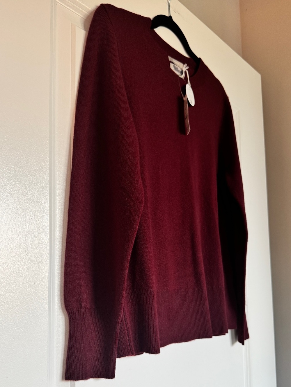 NWT! J. CREW Cashmere classic-fit crewneck sweater inky burgundy size small - Picture 2 of 12